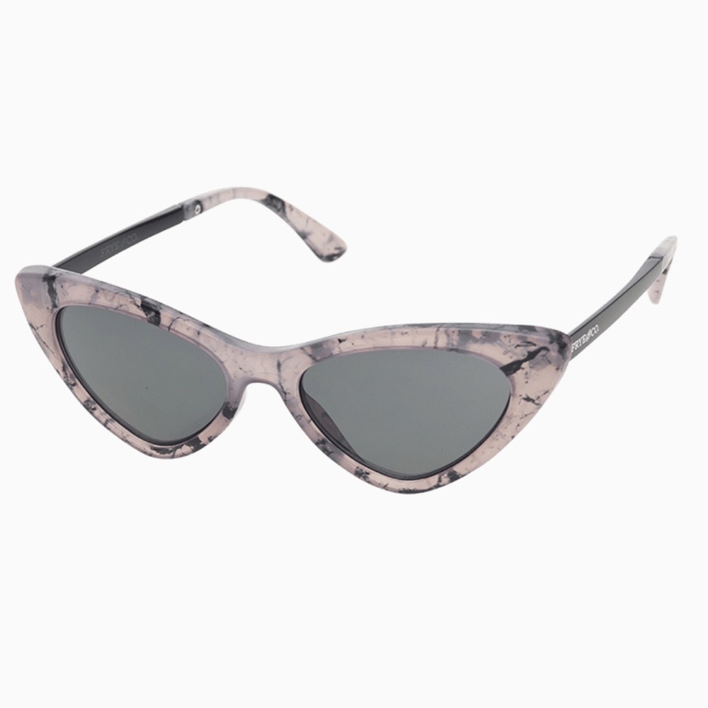 NWT FRYE and CO. Cat Eye Sunglasses Marbled Grey-Pink Retro Look Marble